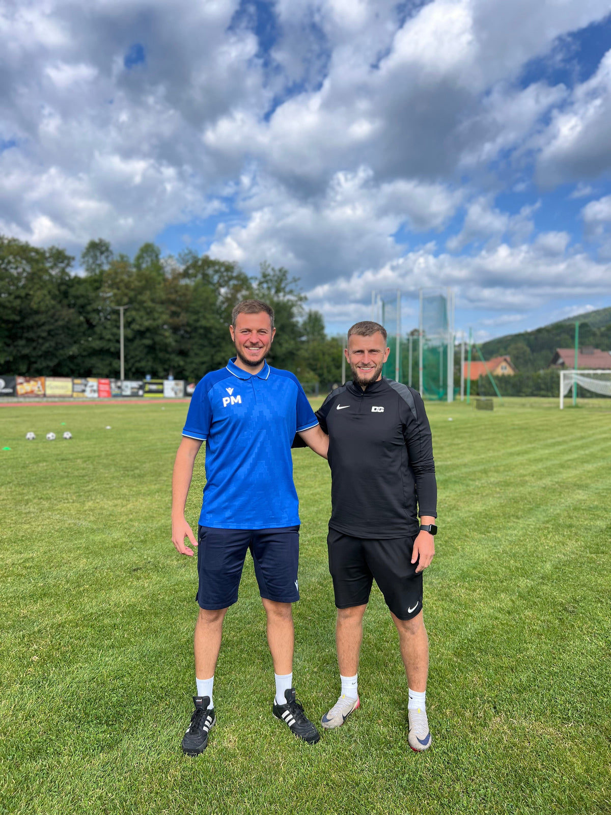Trening grupowy z trenerem UEFA A – rozwijamy inteligencję boiskową zawodników