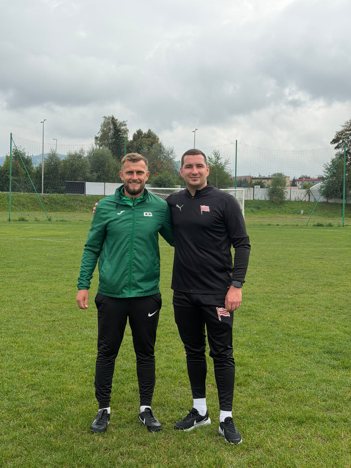 Intensywność, decyzyjność i pojedynki 1x1 – trening DG PRO z trenerem Bartoszem Poniedziałkiem
